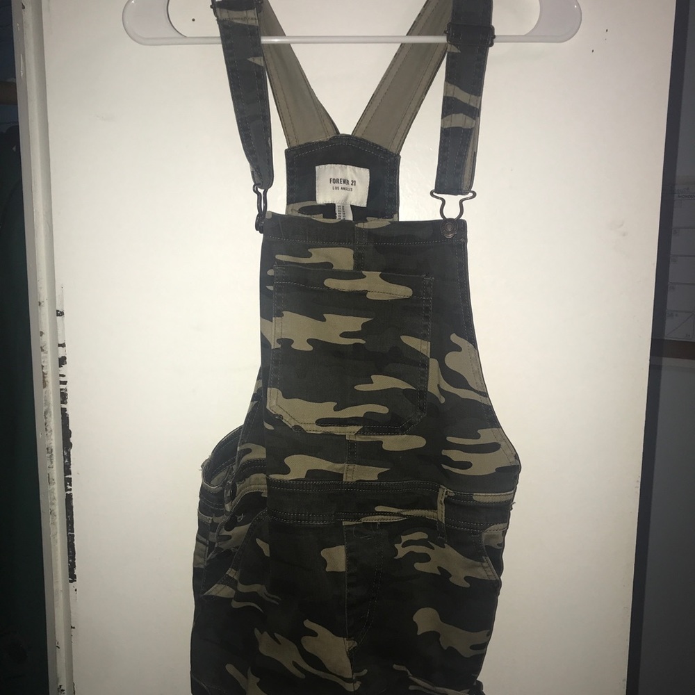 forever 21 short camo overalls